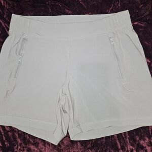 Columbia PFG Gray Athletic Shorts with Elastic Waistband - Size Small